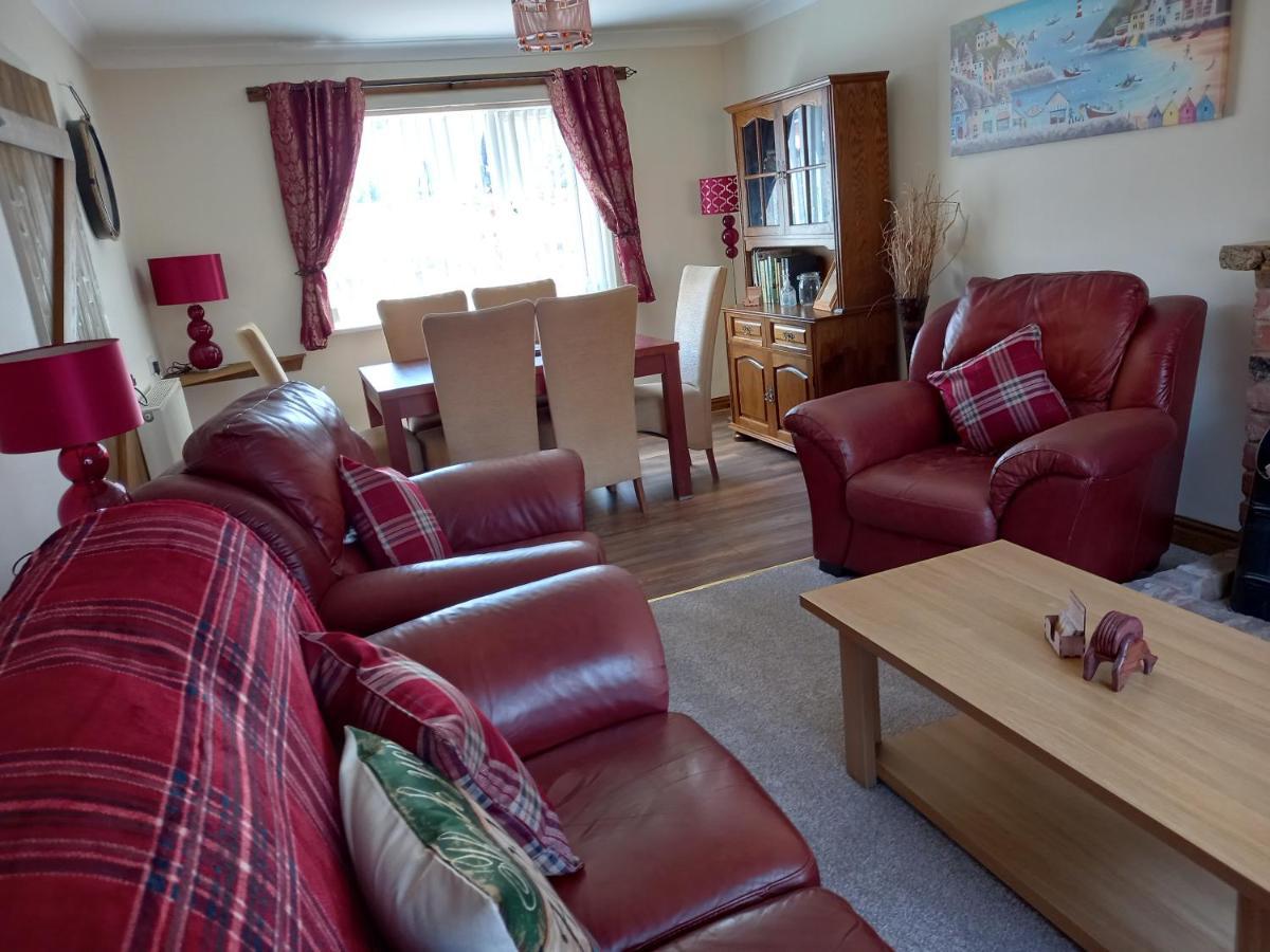 Pet Friendly Beautiful Detached Cottage Close To Spurn Point, Easington And Withersea 赫尔河畔京士顿 外观 照片