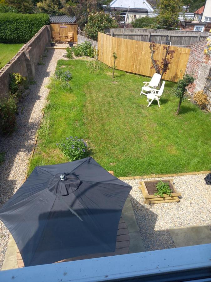 Pet Friendly Beautiful Detached Cottage Close To Spurn Point, Easington And Withersea 赫尔河畔京士顿 外观 照片
